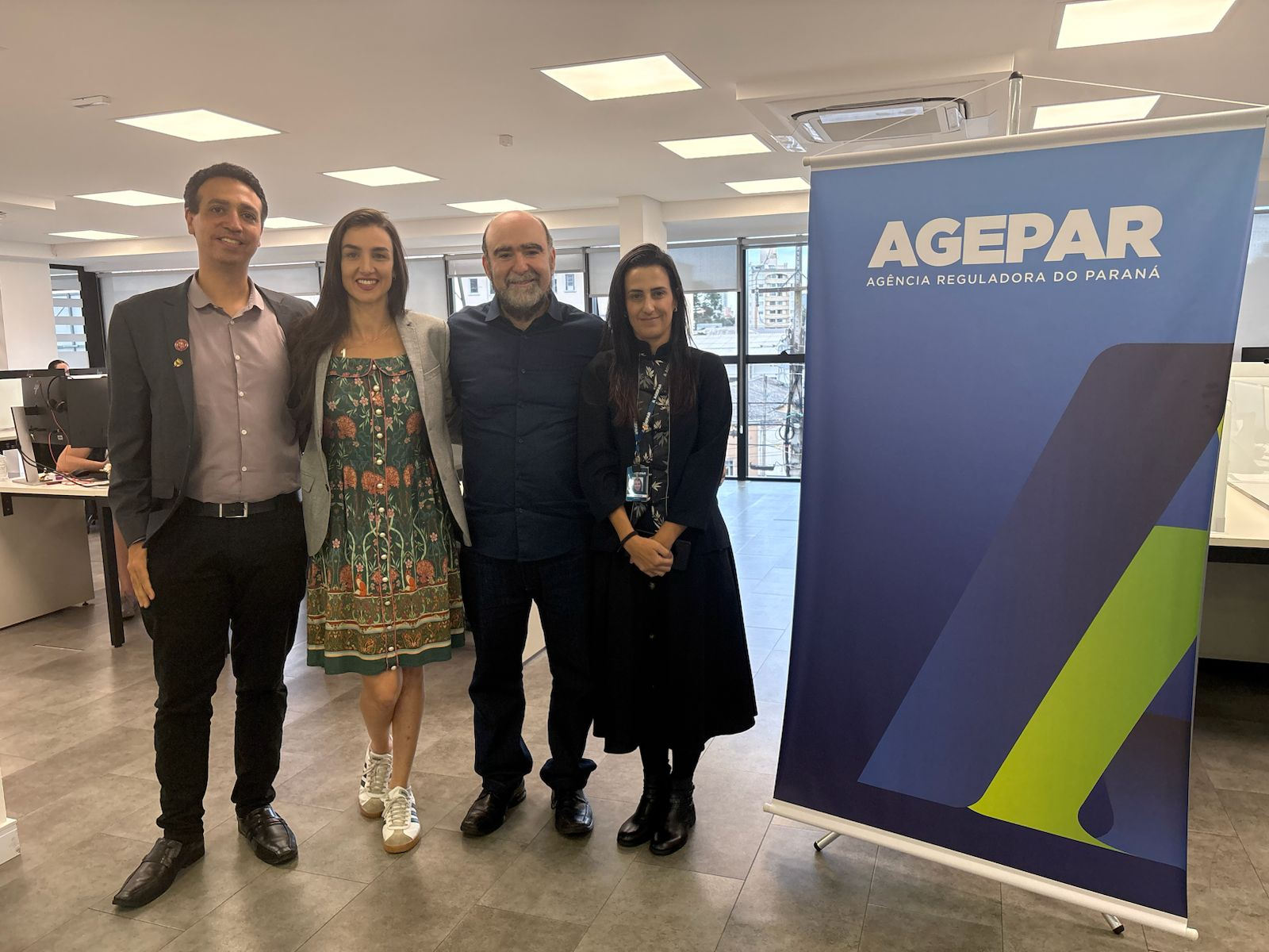 Servidores da Agepar vencem concorrência nacional e são aprovados para MBA em sustentabilidade e governança na FGV