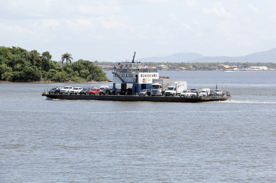 Travessia de Guaratuba.