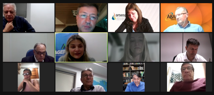 Imagem mostra a reunião da diretoria da ABAR