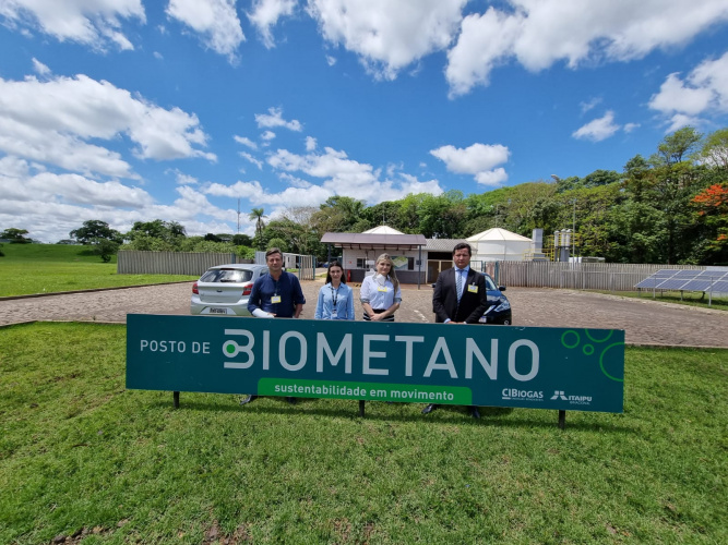 Presidente da Abar e representantes da Agepar