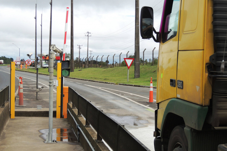 Pedágio no Paraná