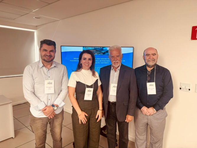 Diretores da Agepar participam de curso internacional sobre gestão de recursos hídricos