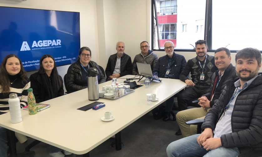 Representantes da Estre Ambiental conhecem atuação da Agepar