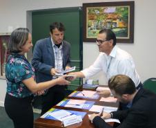 Agepar debate regras para água e esgoto em Santo Antônio da Platina e Ponta Grossa