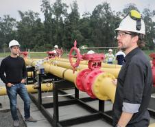 Diretores e servidores da Agepar em visita técnica à Compagas