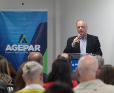 Especialistas de todo o país discutem as particularidades e o futuro da regulação de serviços públicos, em evento na Agepar