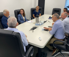 Representantes da Renault visitam Agepar