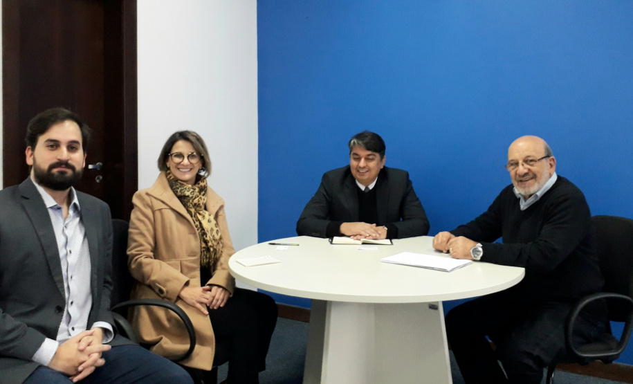 A reunião foi realizada na sede da Agepar.