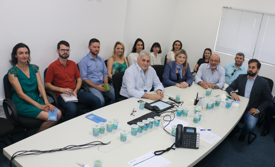 Aprovados no concurso público participam de reunião na Agepar