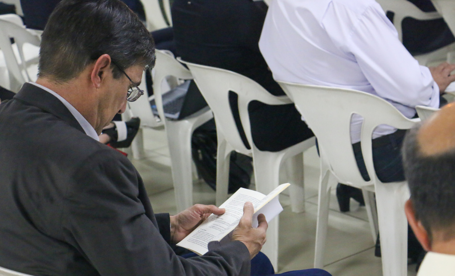 Agepar debate regras para água e esgoto em Santo Antônio da Platina e Ponta Grossa