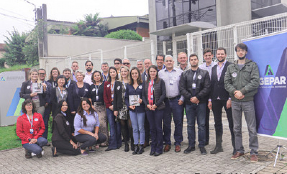 Servidores da Agepar no combate à dengue