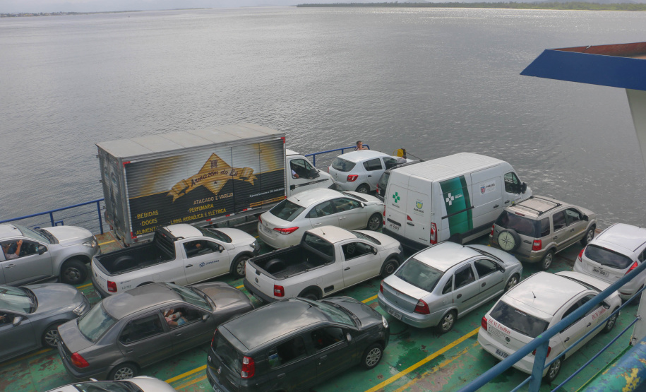 Travessia de Guaratuba por ferry boat