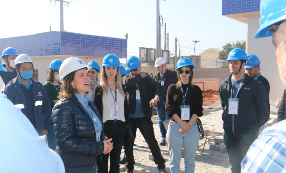 Servidores e diretores da Agência Reguladora de Serviços Públicos Delegados do Paraná (Agepar) visitaram, nesta quarta-feira (25), duas estações e o museu da Companhia de Saneamento do Paraná (Sanepar)
