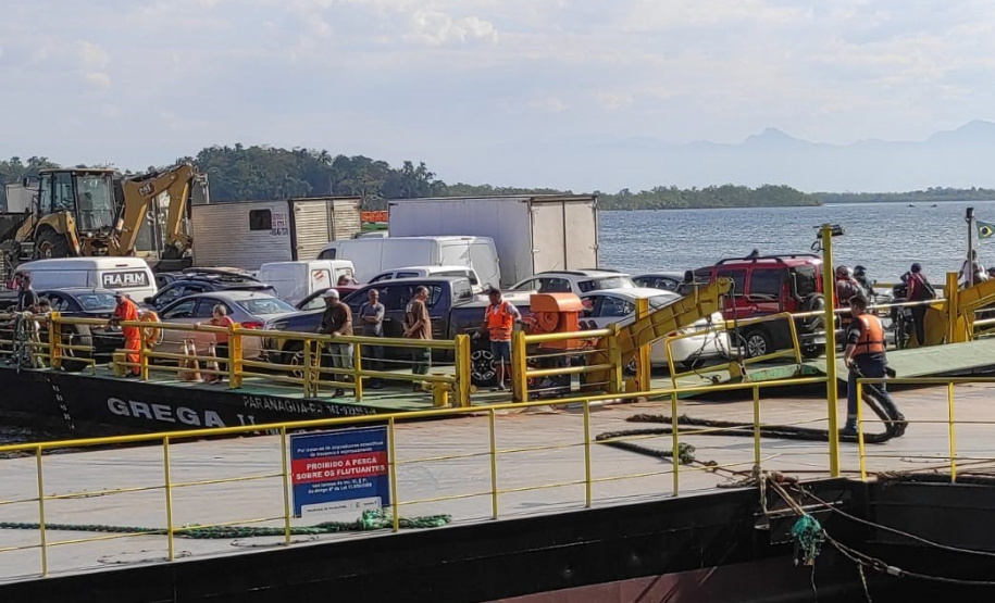 Agepar verifica melhorias nas condições dos terminais e embarcações do ferryboat de Guaratuba
