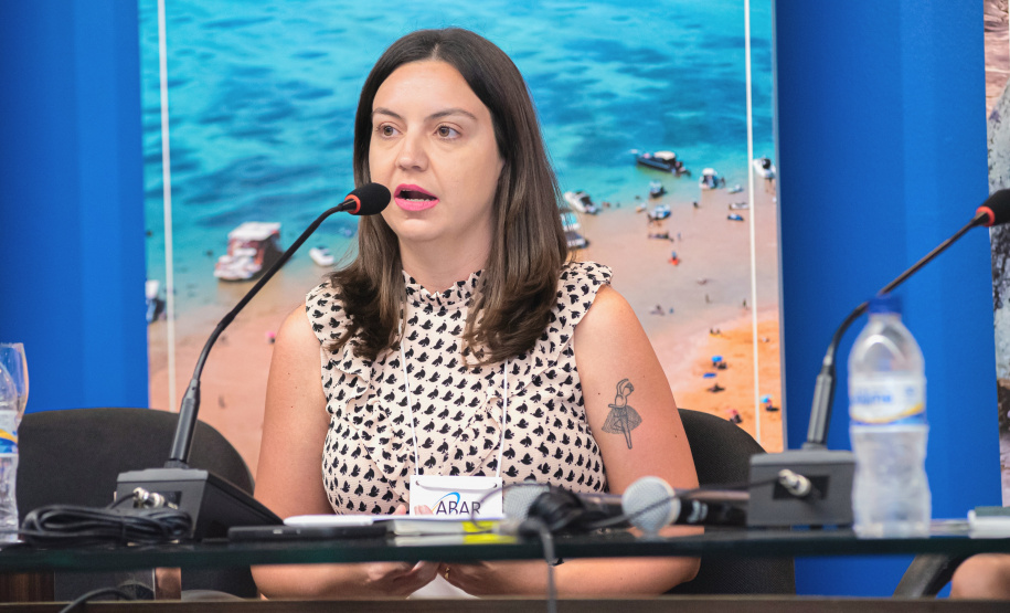 Servidoras da Agepar fazem palestras sobre Saneamento e Comunicação em evento da Abar