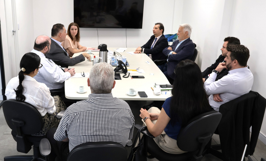 Diretores-presidentes da Agepar e da Compagas se reúnem para visita de cortesia