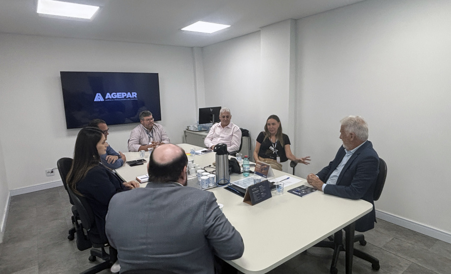 Reunião com membros da CGE