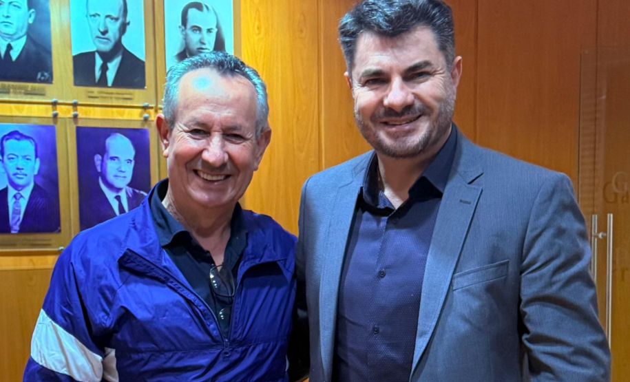Secretário Izaltino e diretor Cequinel