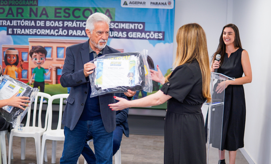 Premiação do programa Agepar na Escola