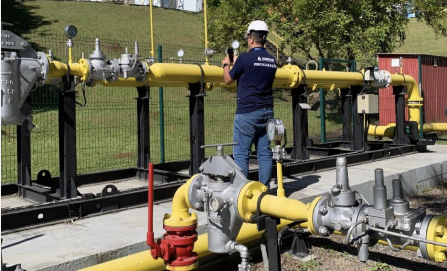 Fiscalização em plantas industriais atendidas pela Compagas