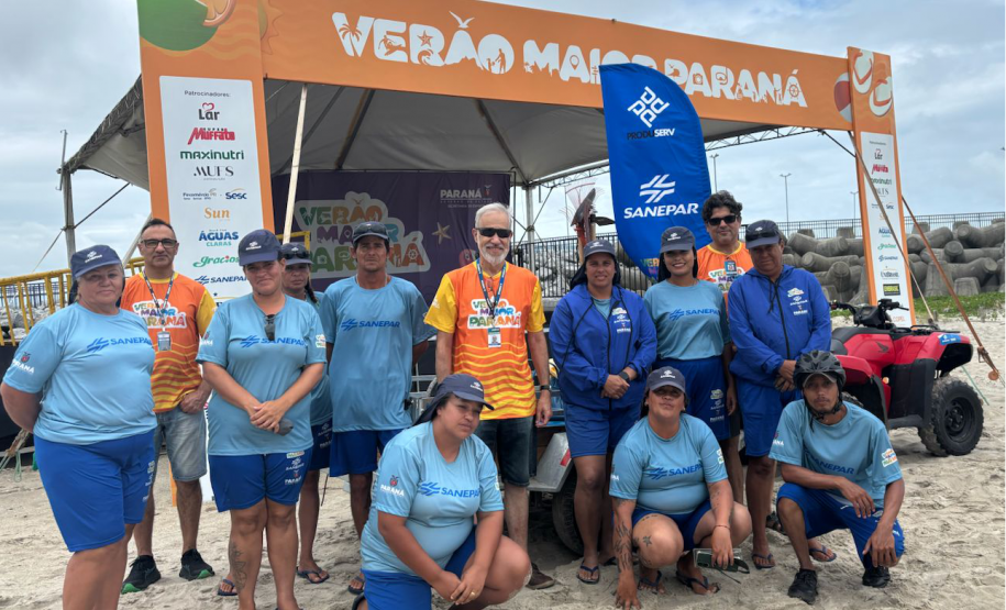Agepar acompanha limpeza das praias durante o Verão Maior Paraná