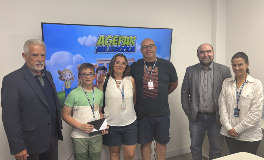 Premiação é entregue à vencedores do Projeto Boas Práticas e Concurso de Redação