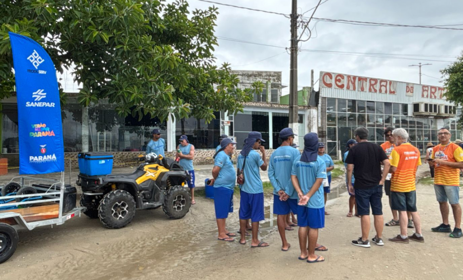 Agepar acompanha limpeza das praias durante o Verão Maior Paraná