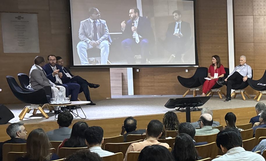 Agepar participa de Semana de Câmaras Técnicas da ABAR em Vitória