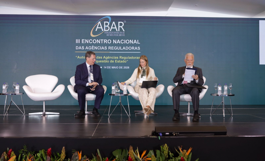 Em Brasília, Agepar participa de 3º Encontro Nacional das Agências Reguladoras