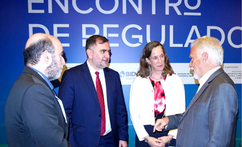 Agepar presente no Encontro de Reguladores 2026