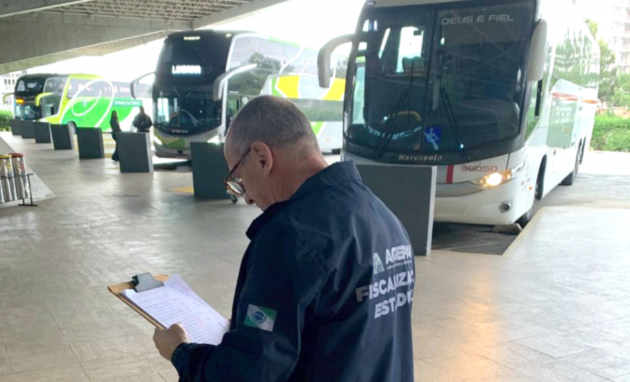 Agepar fiscaliza terminais rodoviários e aquaviário do Paraná