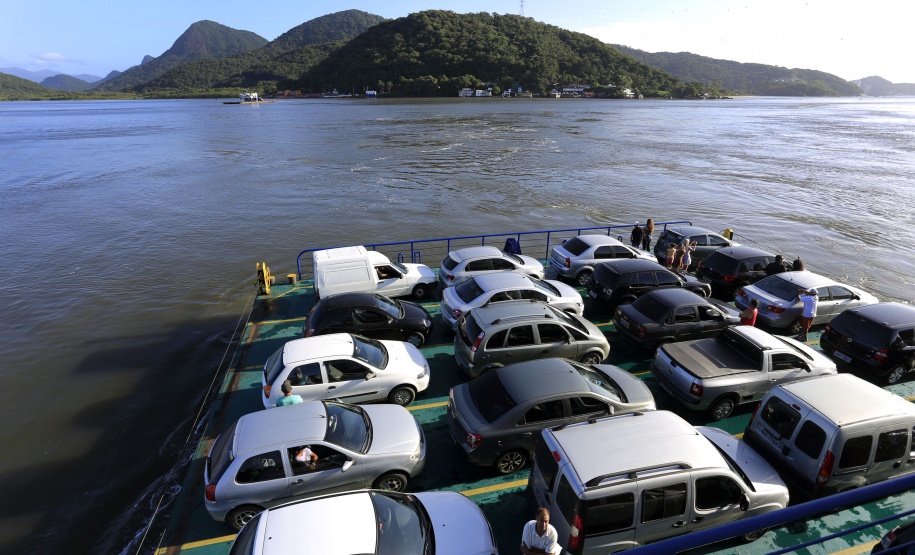 Travessia de Ferry Boat. Foto Jorge Woll