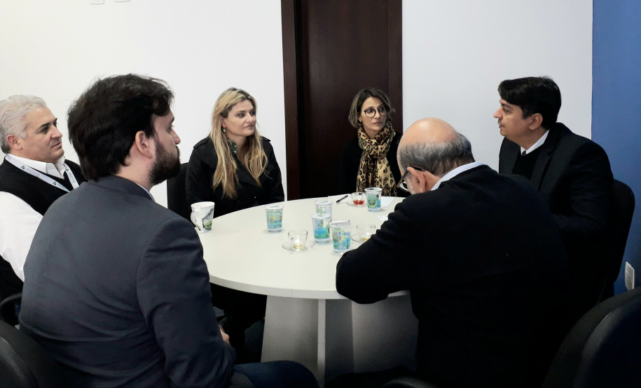 A reunião foi realizada na sede da Agepar.