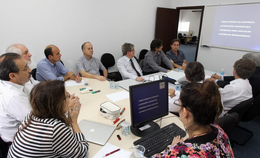 Técnicos do grupo G7 conhecem avaliações da FIPE Técnicos do grupo G7 conhecem avaliações da FIPE