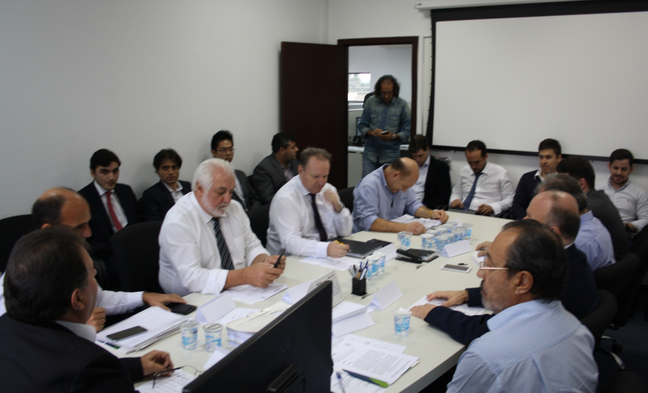 O Conselho Diretor da Agepar, em reunião extraordinária realizada nesta quarta-feira (12), na sede da agência, homologou a primeira Revisão Tarifária Periódica (RTP), da Companhia de Saneamento do Paraná (Sanepar),