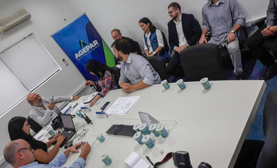 Reunião do Conselho Diretor da Agepar com aprovados em concurso