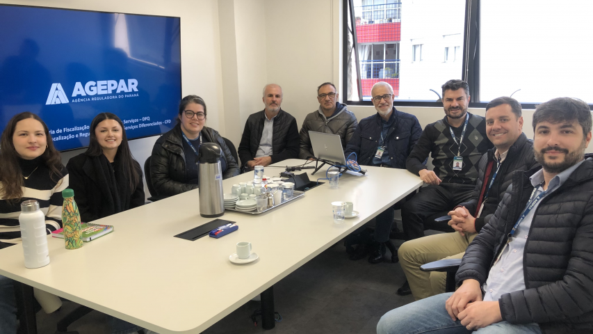 Representantes da Estre Ambiental conhecem atuação da Agepar